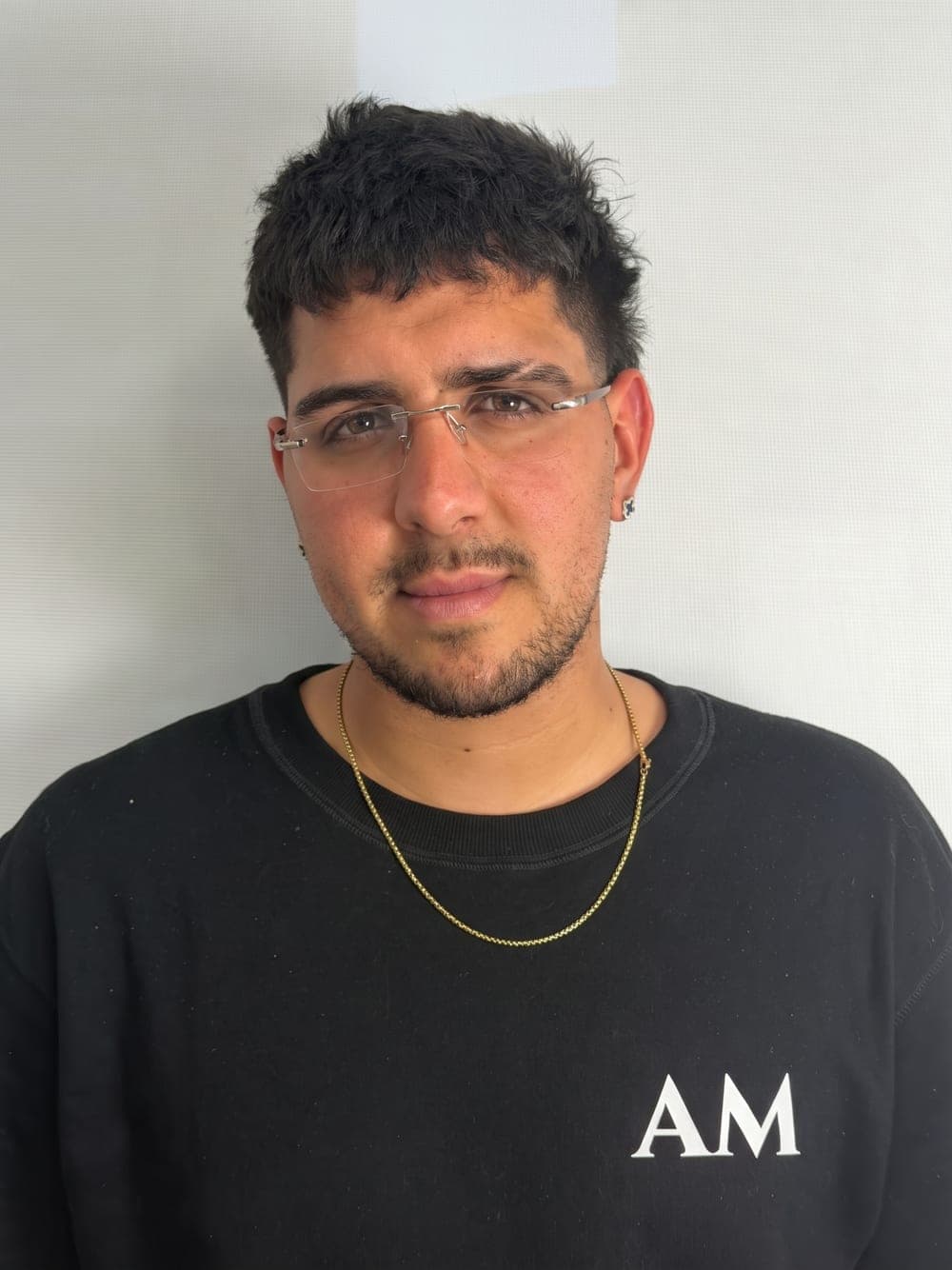 Franco Gandia, barbero de AM Barbería en Villa Urquiza